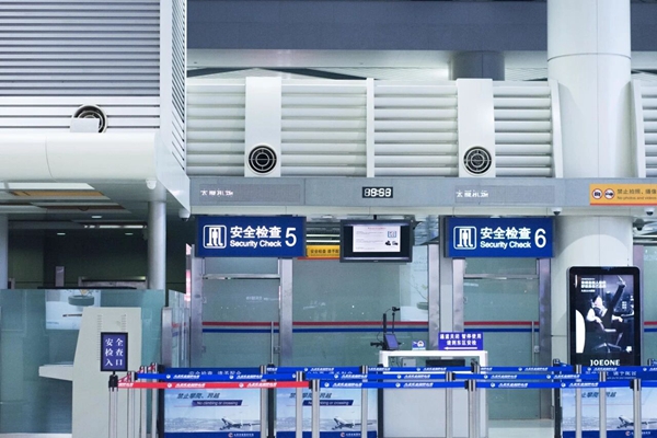 华北工控可提供机场安检验证闸机系统专用工业AI整机方案